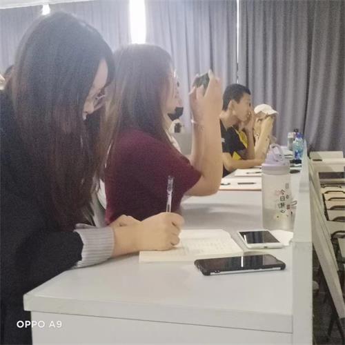 2021年9月4日知名設計公司竹工凡木設計主案設計師王嘉軍分享項目實戰經驗